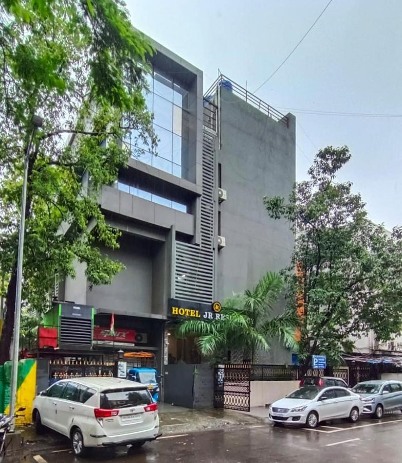 Hotel J R Residency Navi Mumbai Esterno foto