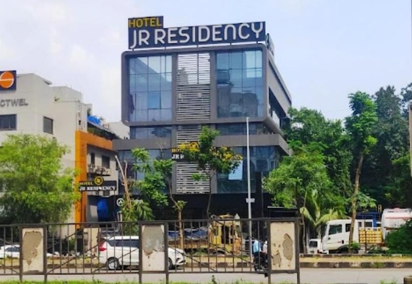 Hotel J R Residency Navi Mumbai Esterno foto