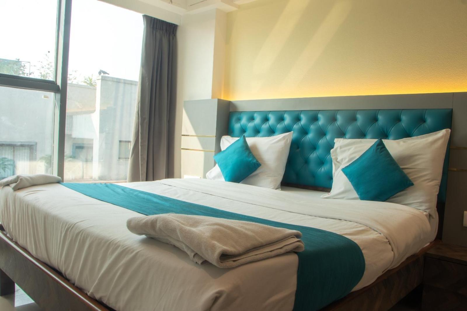Hotel J R Residency Navi Mumbai Esterno foto