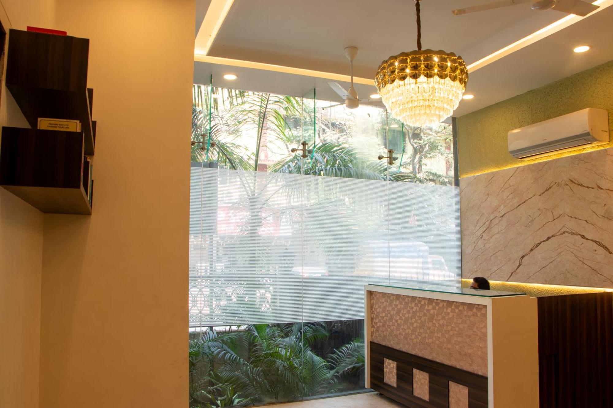 Hotel J R Residency Navi Mumbai Esterno foto