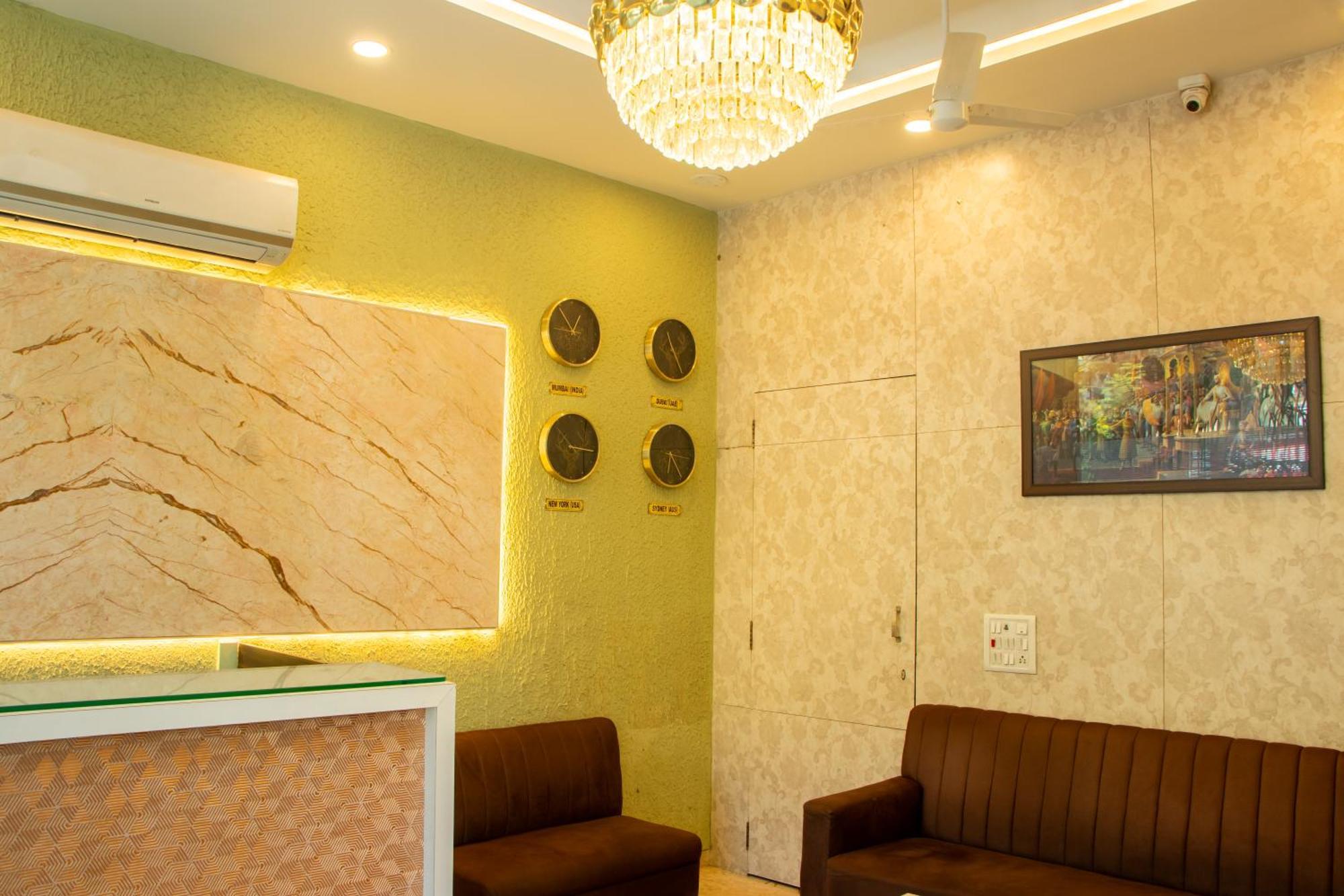 Hotel J R Residency Navi Mumbai Esterno foto